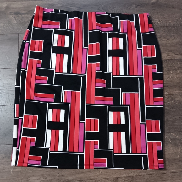 NYCC Pencil Skirt XL - Picture 2 of 7